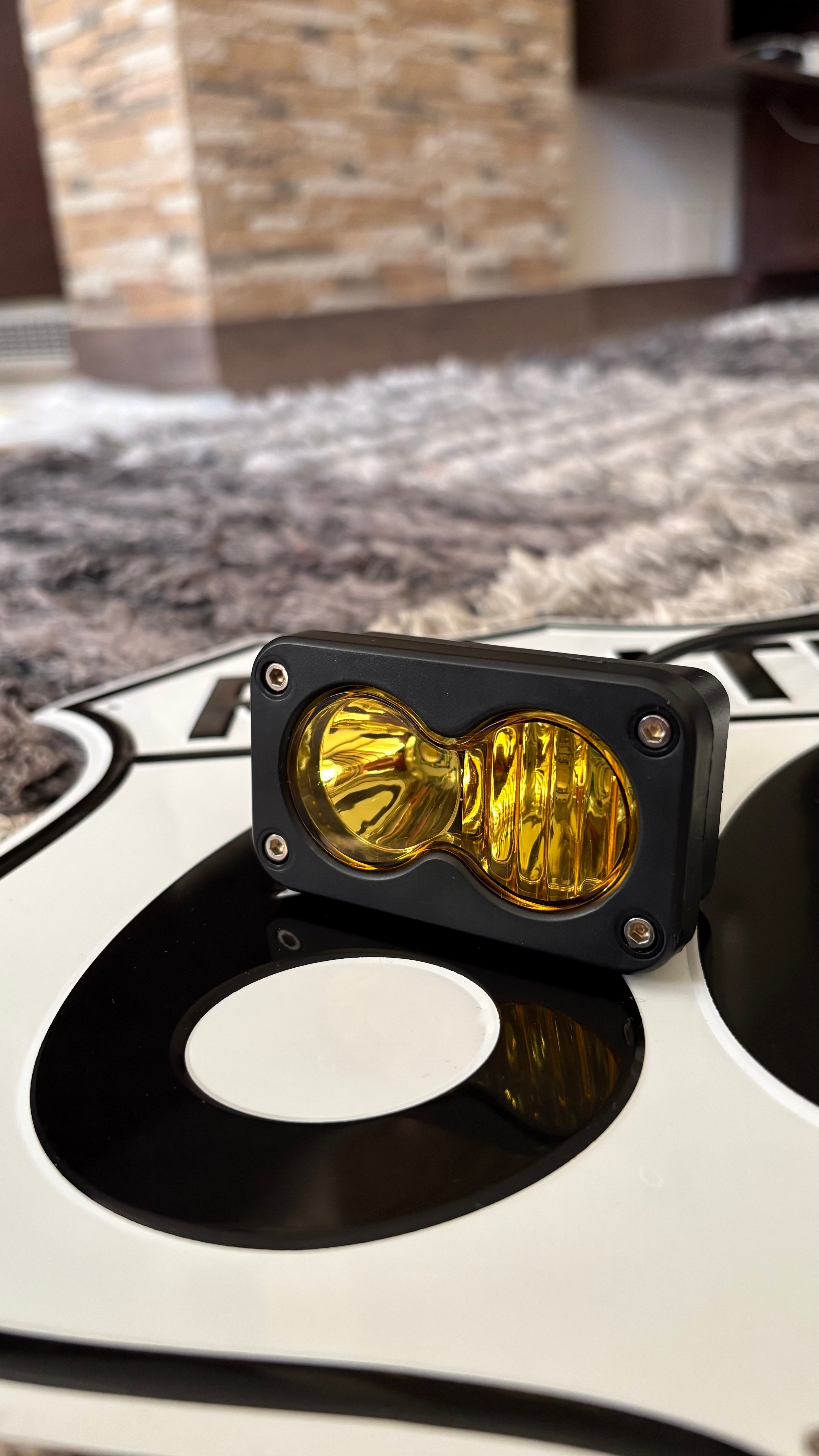 Battery powered Baja light